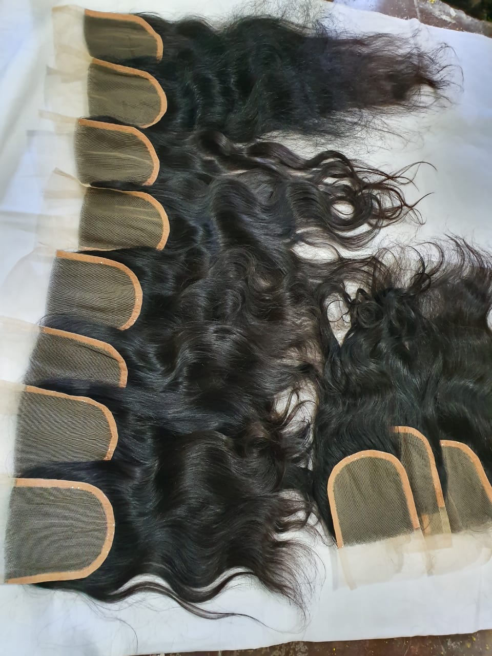 6x6 Wavy Closure