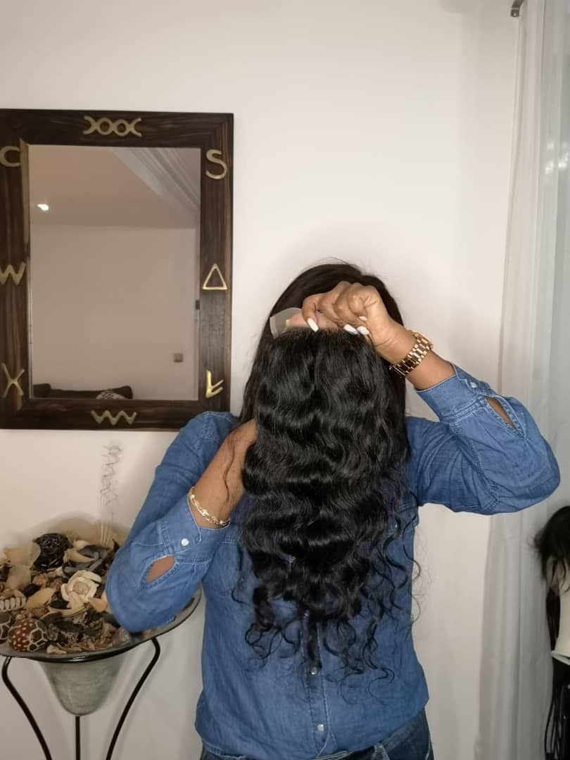 Closure 7x7 Curly